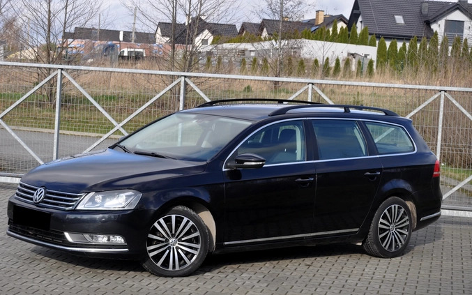 Volkswagen Passat cena 34999 przebieg: 264141, rok produkcji 2013 z Wysoka małe 667